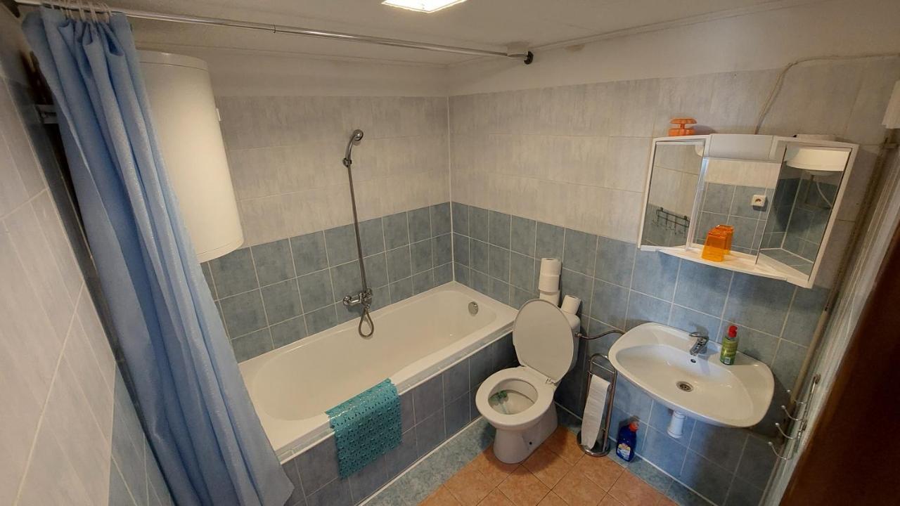 Ubytovani Pod Hradbami Nové Město nad Metují Exterior foto