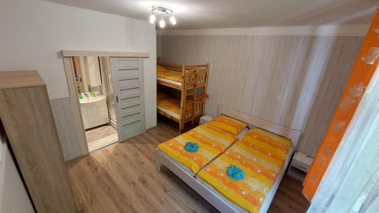 Ubytovani Pod Hradbami Nové Město nad Metují Exterior foto